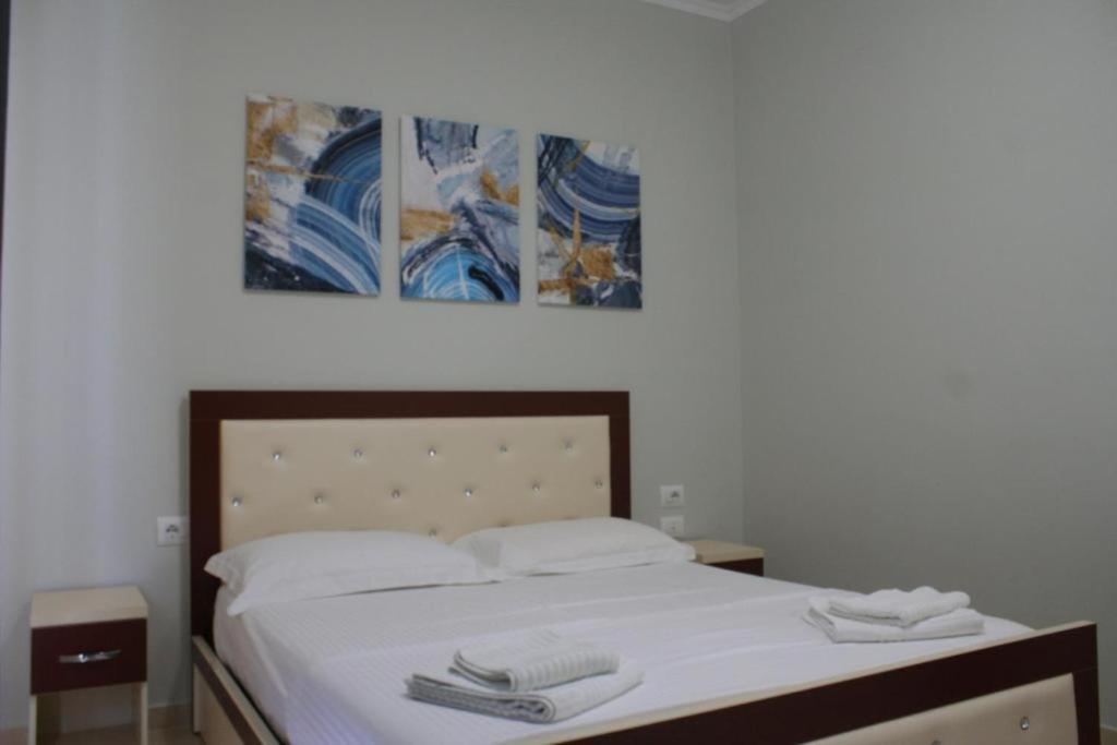 Apartments In Potam Himare Exterior photo