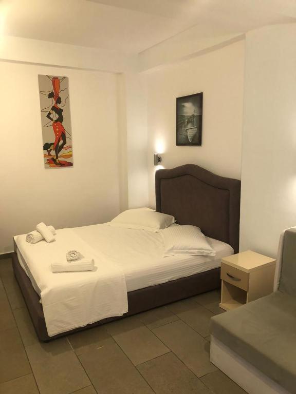 Apartments In Potam Himare Exterior photo